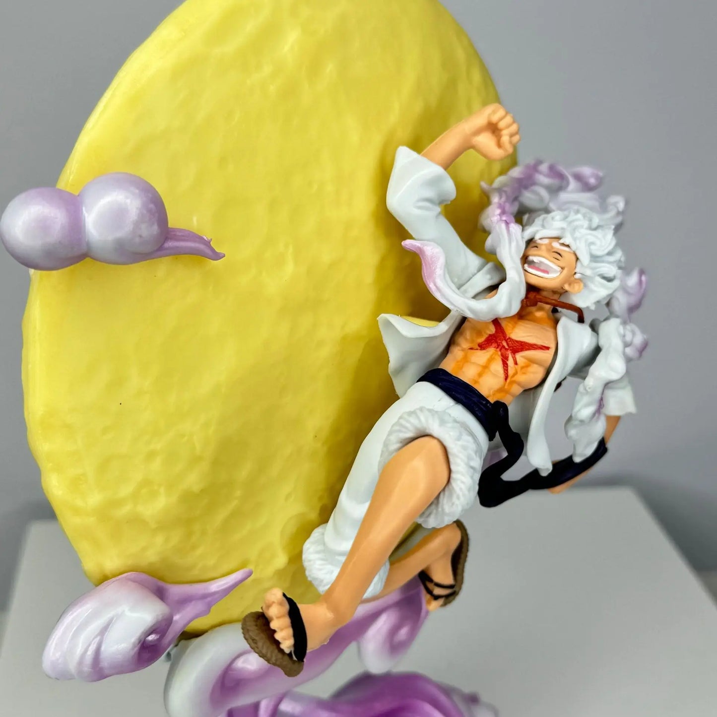 Moon Nika Luffy 26cm One Piece Gear 5 Figure Lamp